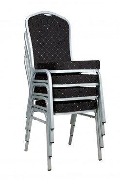Banquet stol der kan stables. Sort stof og sølv ramme i stål.