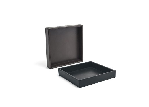 Tray for hotel cosmetics in artificial leather. 